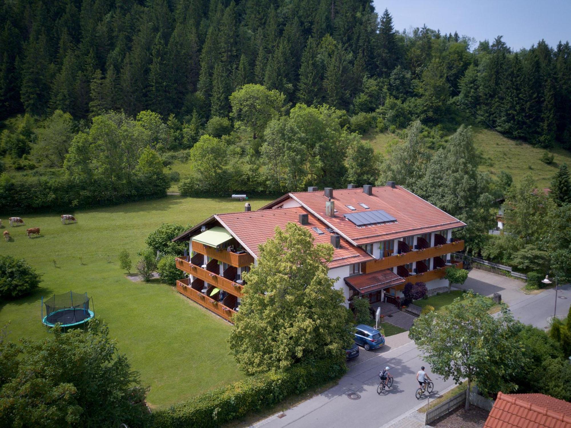 Appartement-Hotel Happy Kienberg Pfronten Exterior photo