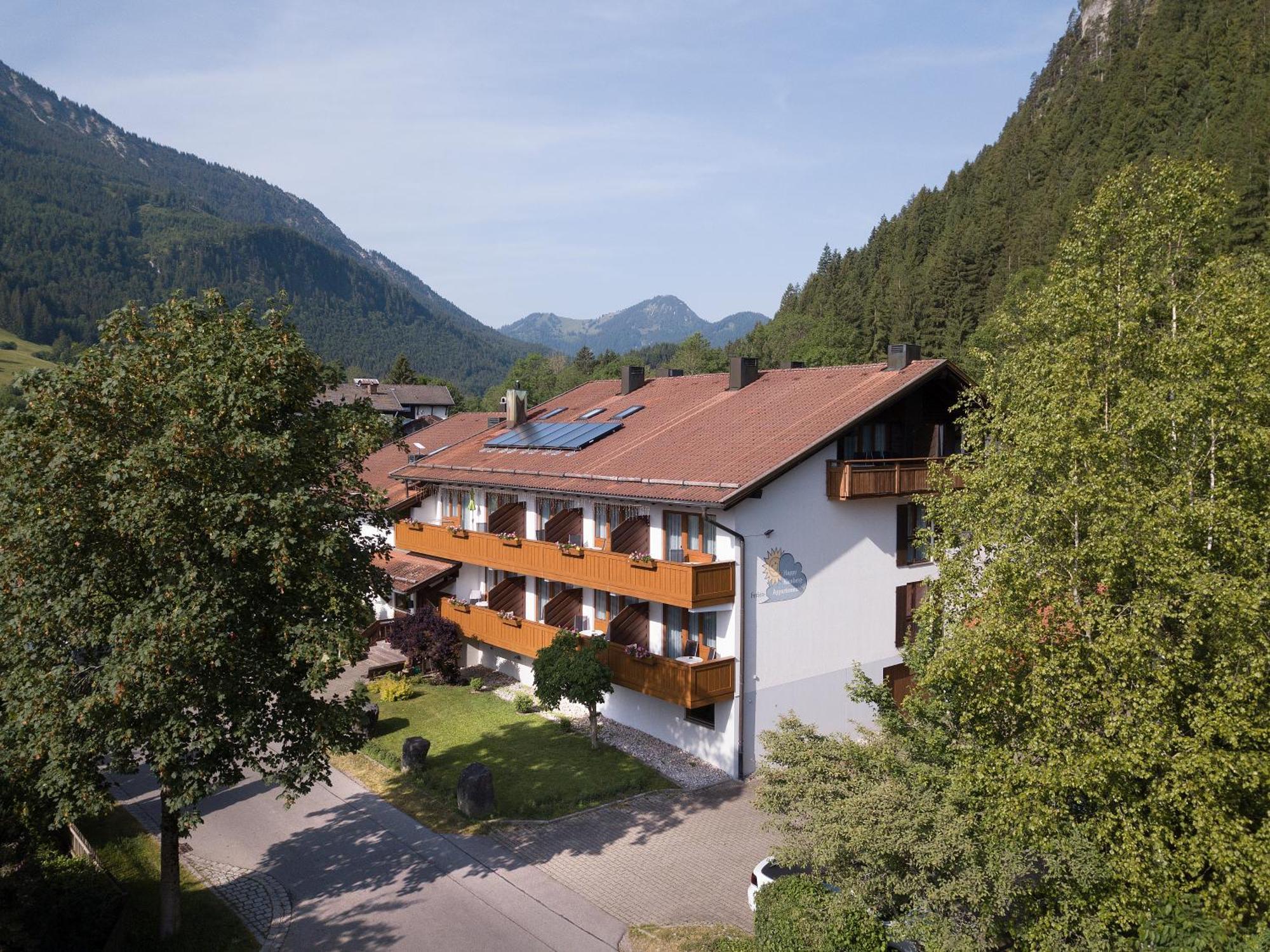 Appartement-Hotel Happy Kienberg Pfronten Exterior photo